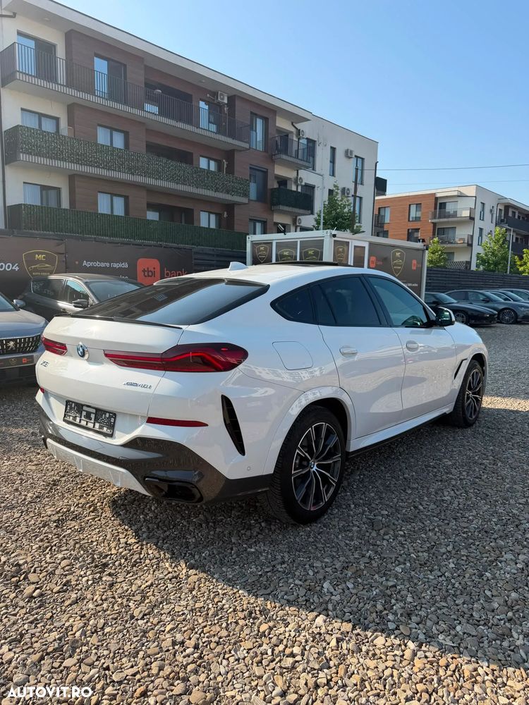 BMW X6 xDrive40i - 15