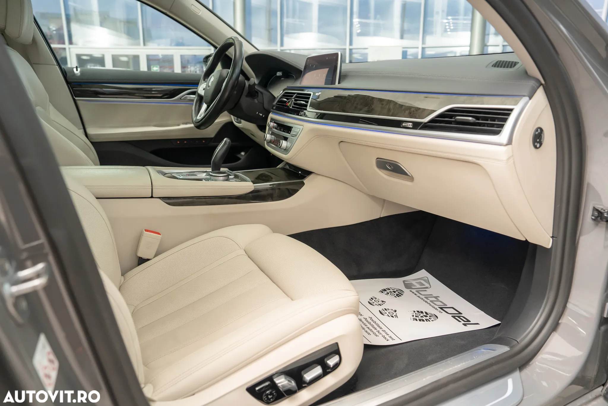 BMW Seria 7 745Le xDrive AT PHEV - 22
