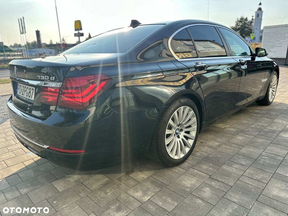 BMW Seria 7 730d xDrive - 26