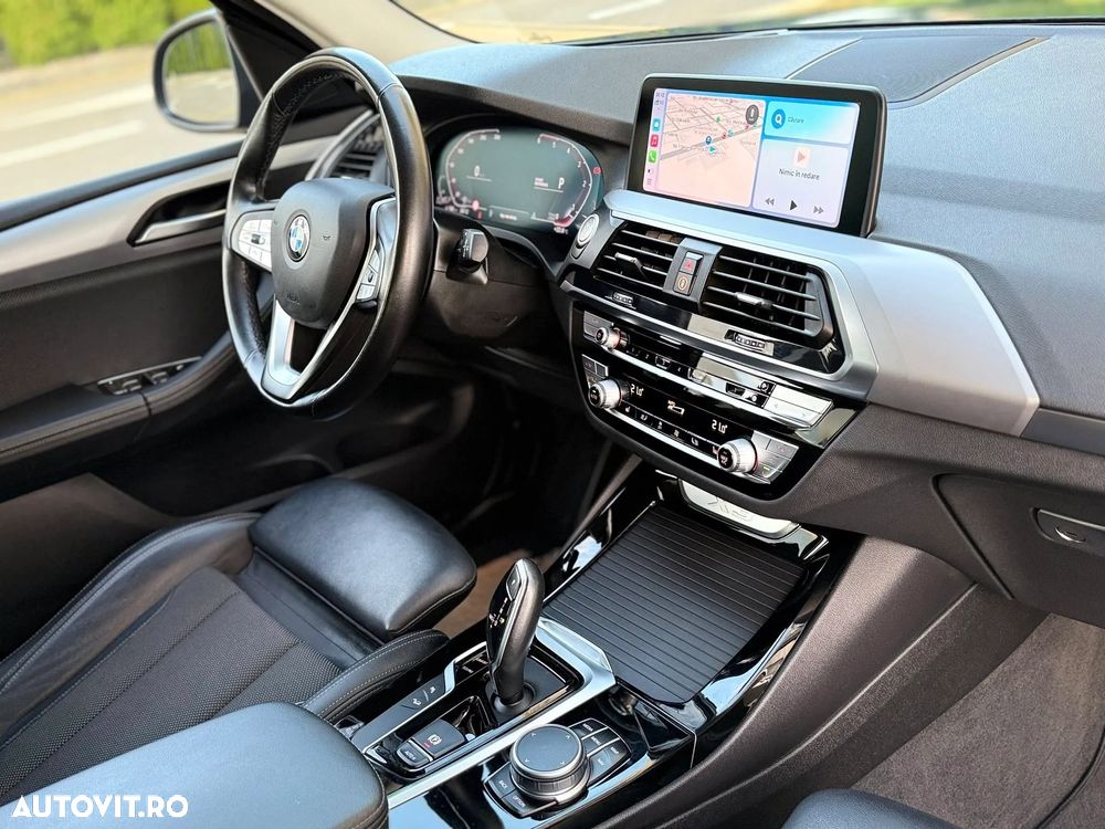 BMW X3 xDrive20d AT xLine - 10
