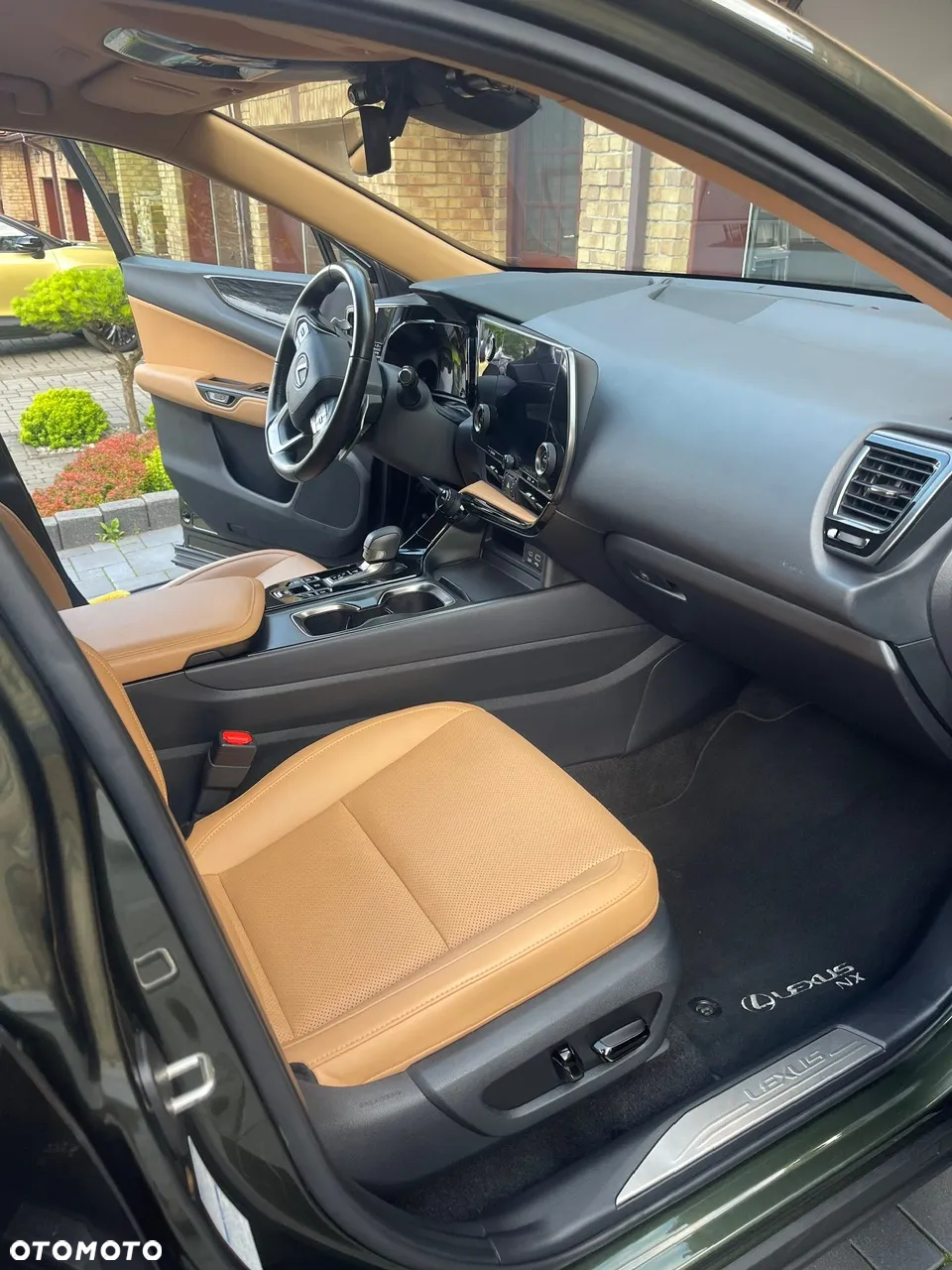 Lexus NX 450h+ Prestige AWD - 15
