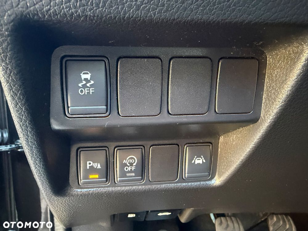 Nissan Qashqai - 15