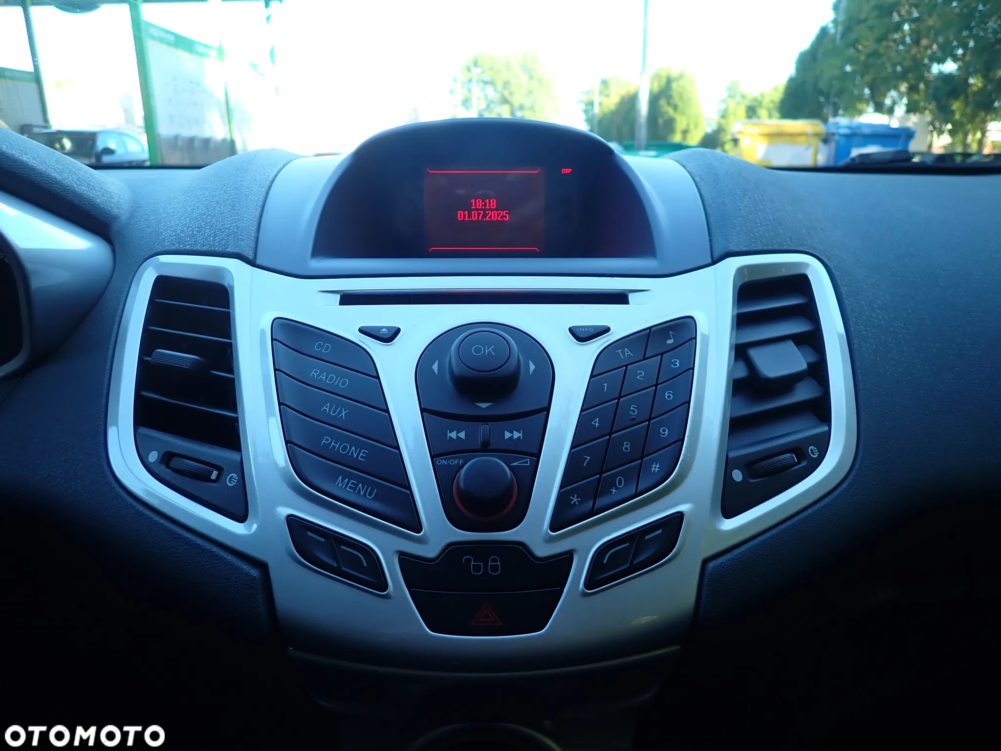 Ford Fiesta 1.4 Titanium - 9