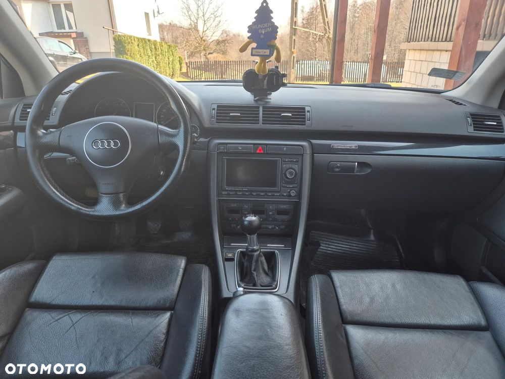 Audi A4 Avant 3.0 Quattro - 14