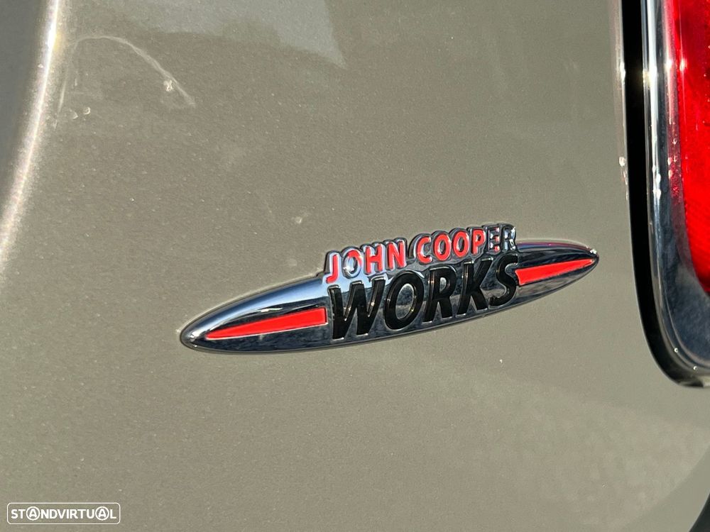 MINI 3 Portas Cooper D - 4