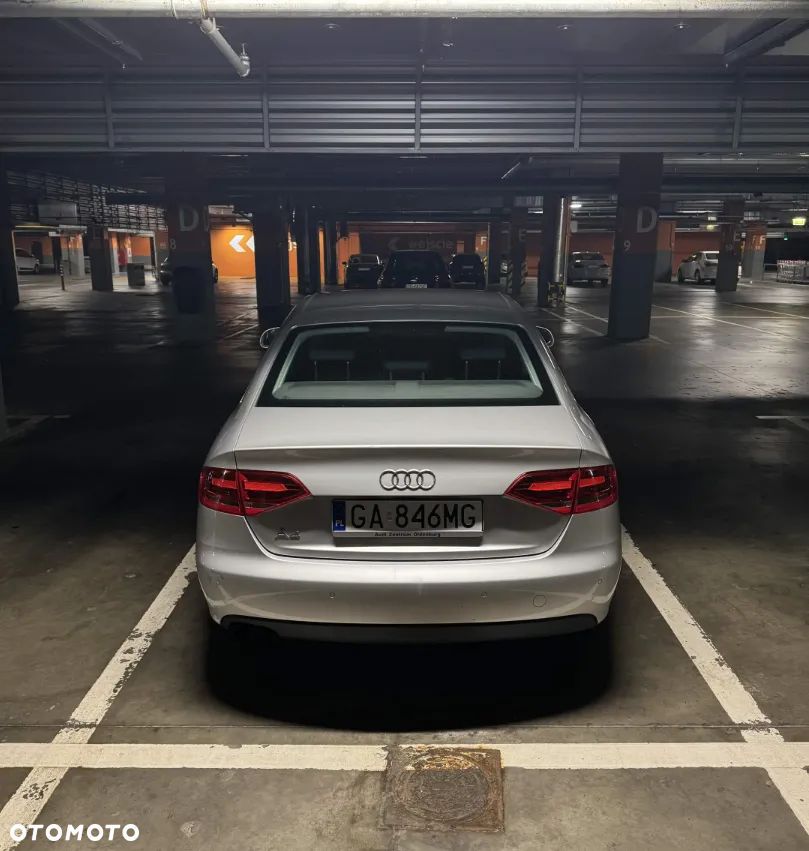 Audi A4 Limousine 1.8 TFSI Attraction - 4