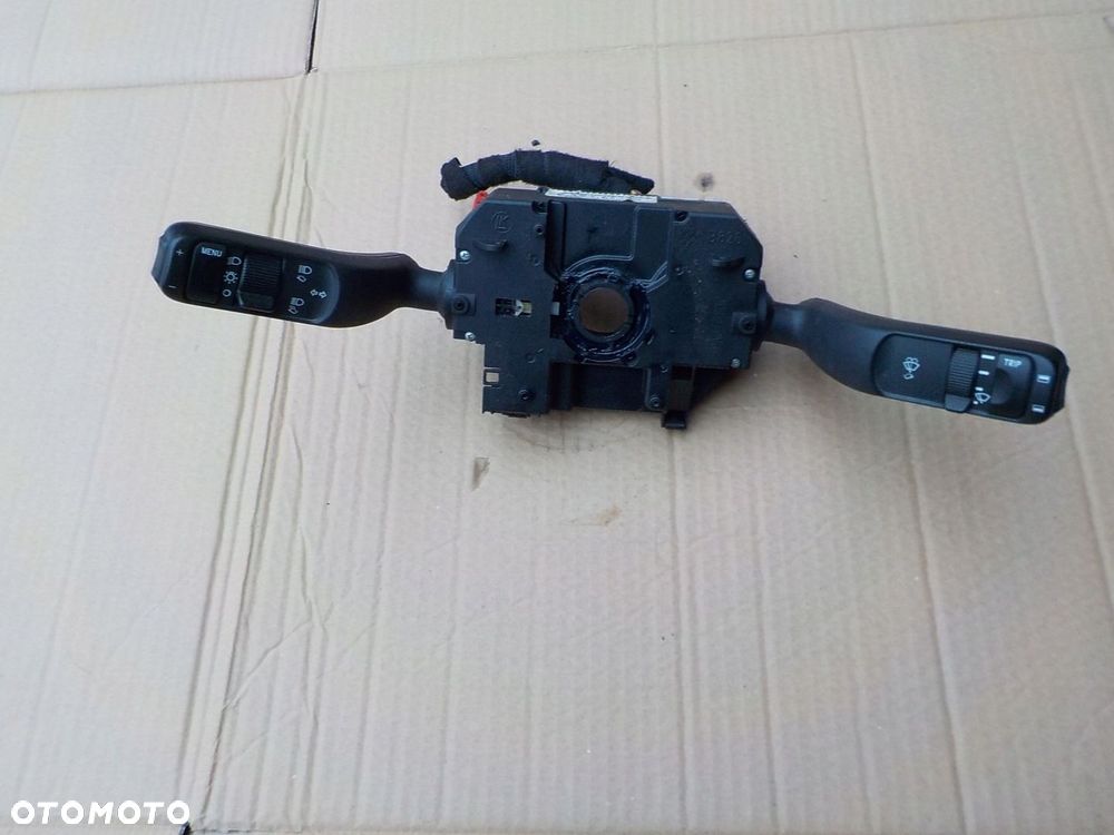 przełącznik zespolony manetki alfa romeo 159 1560805080 - 1