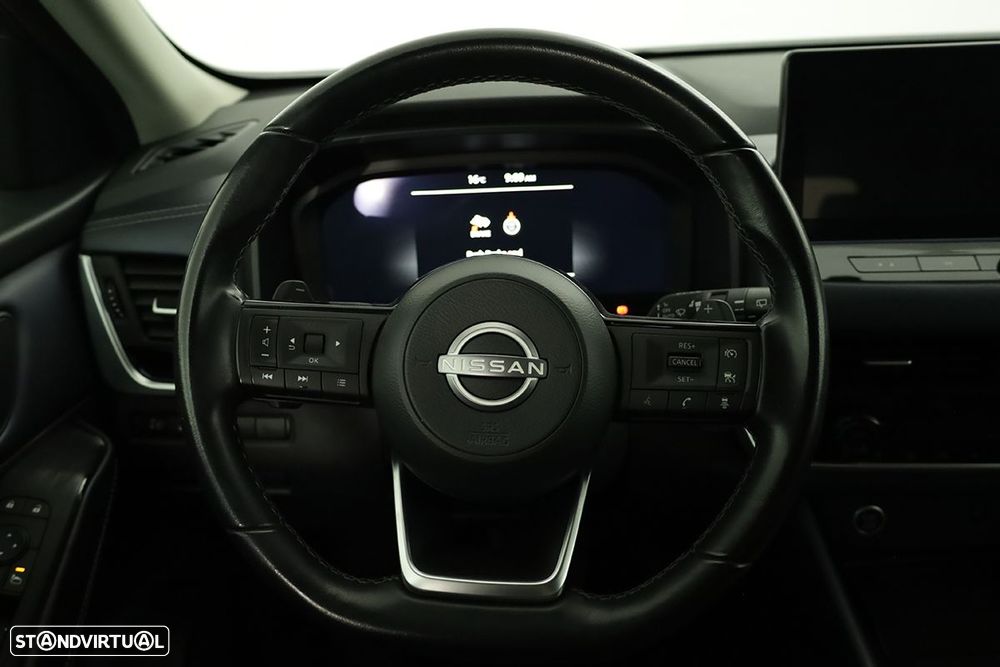 Nissan Qashqai 1.3 DIG-T N-Connecta Xtronic - 14