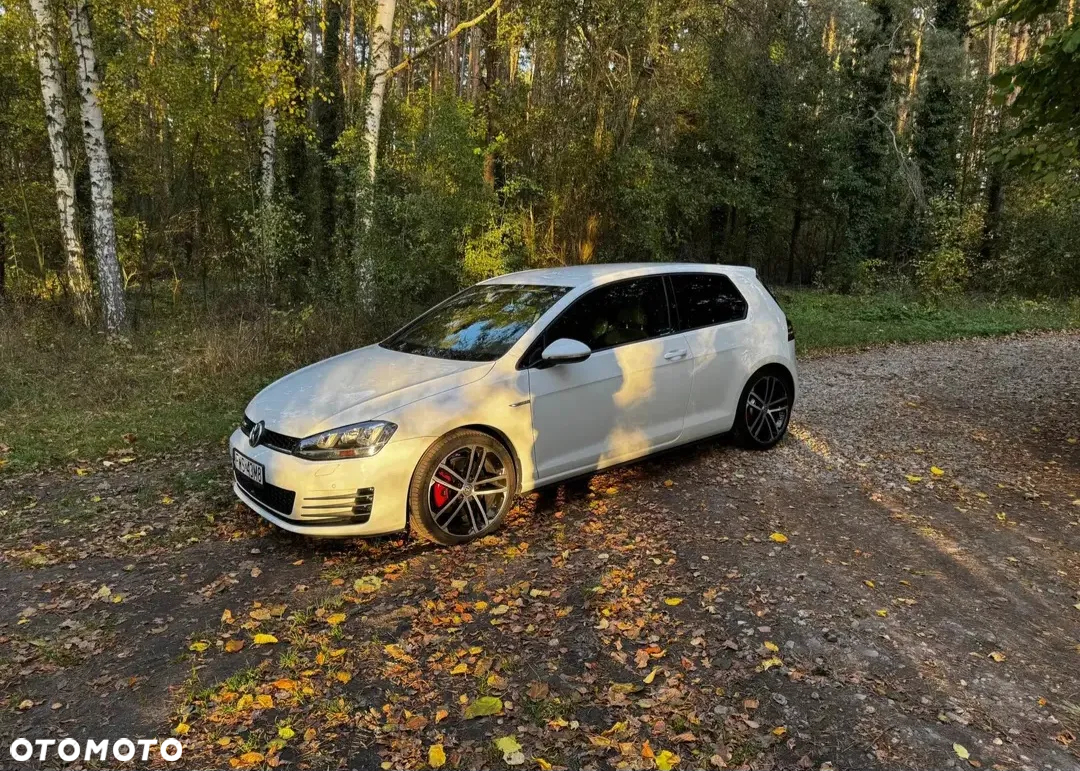 Volkswagen Golf VII 2.0 TDI BMT GTD DSG - 5