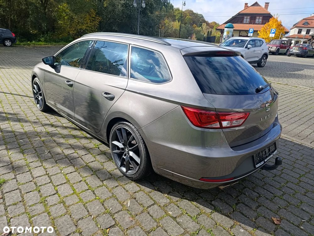 Seat Leon 2.0 TDI DPF DSG FR - 10