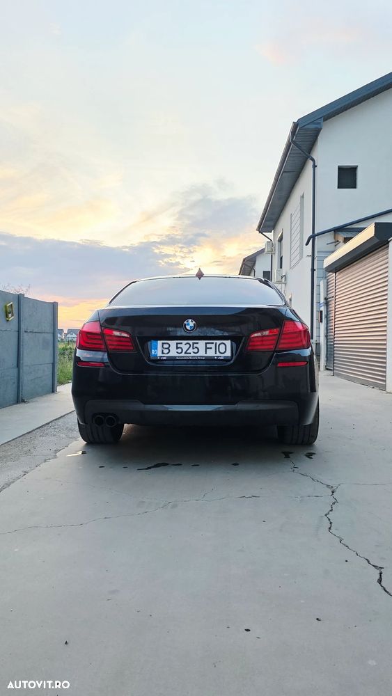BMW Seria 5 525d Aut. Luxury Line - 10