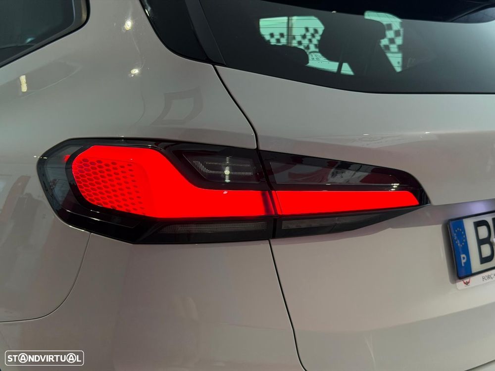 BMW 218 Active Tourer i Line Luxury Auto - 7