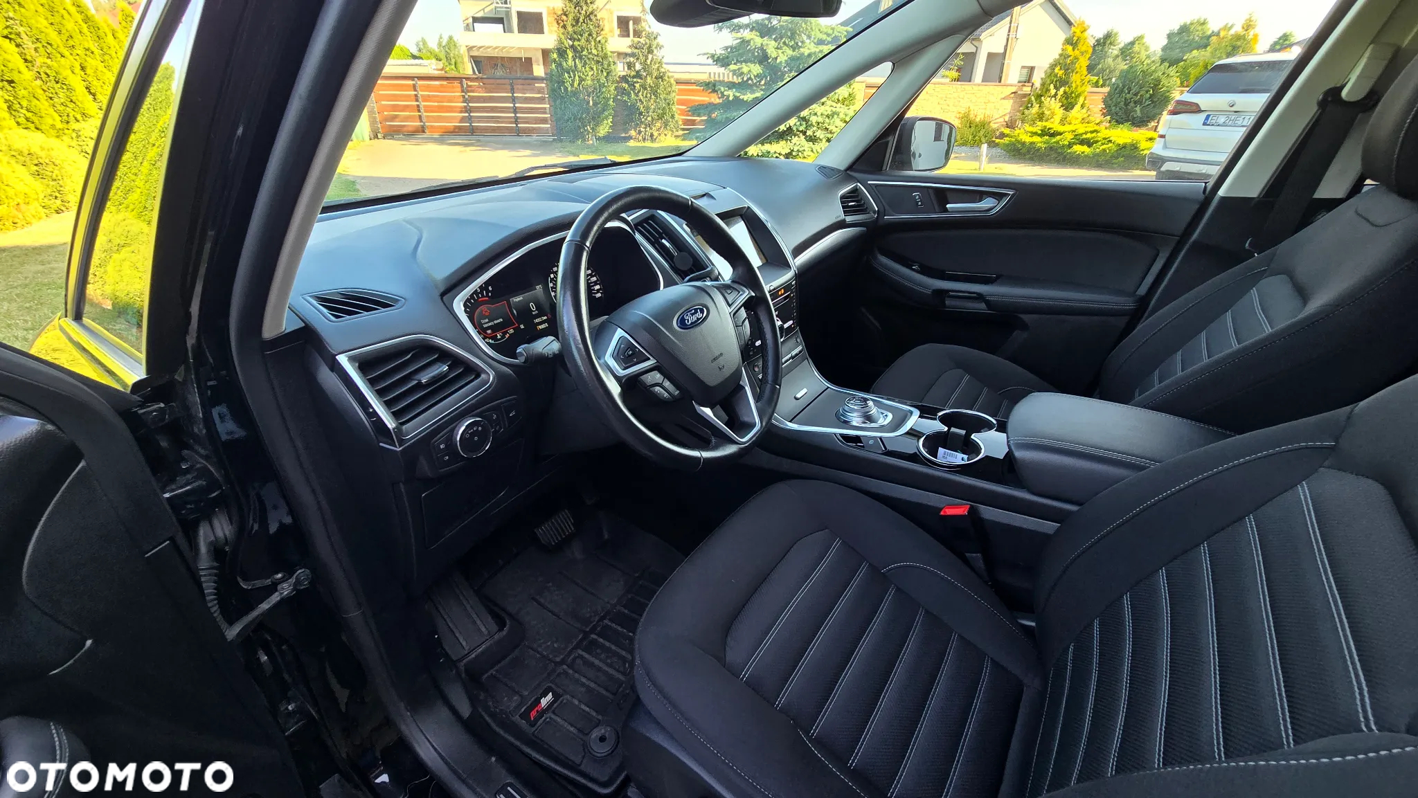 Ford Galaxy - 27