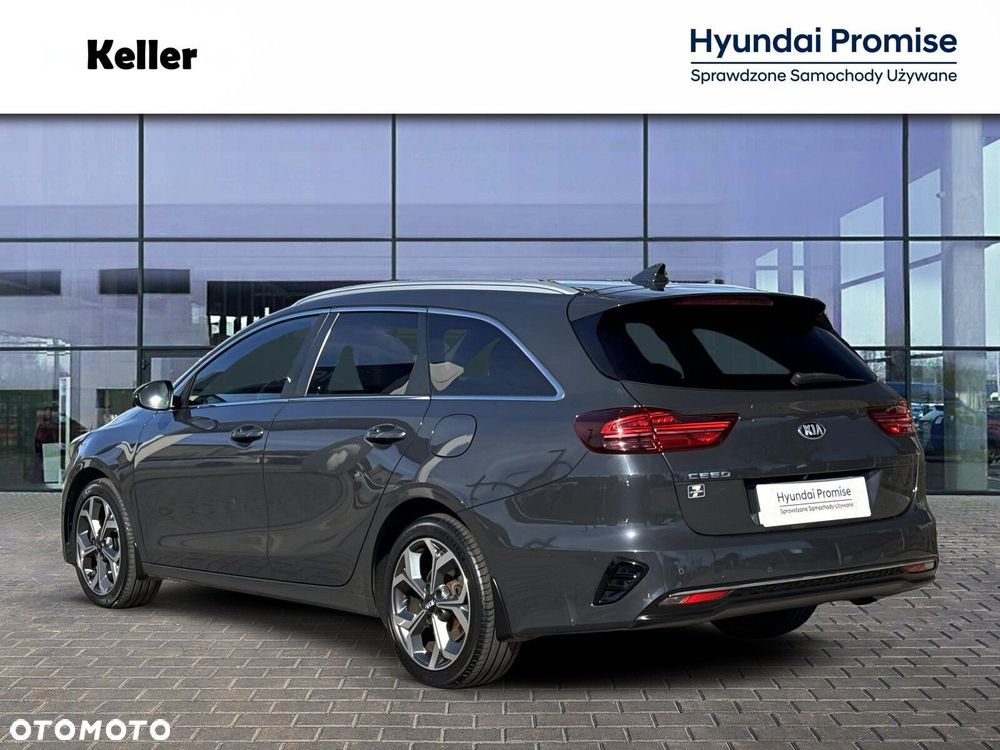 Kia Ceed - 5