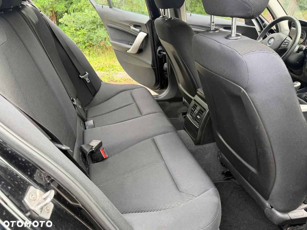 BMW Seria 1 - 13