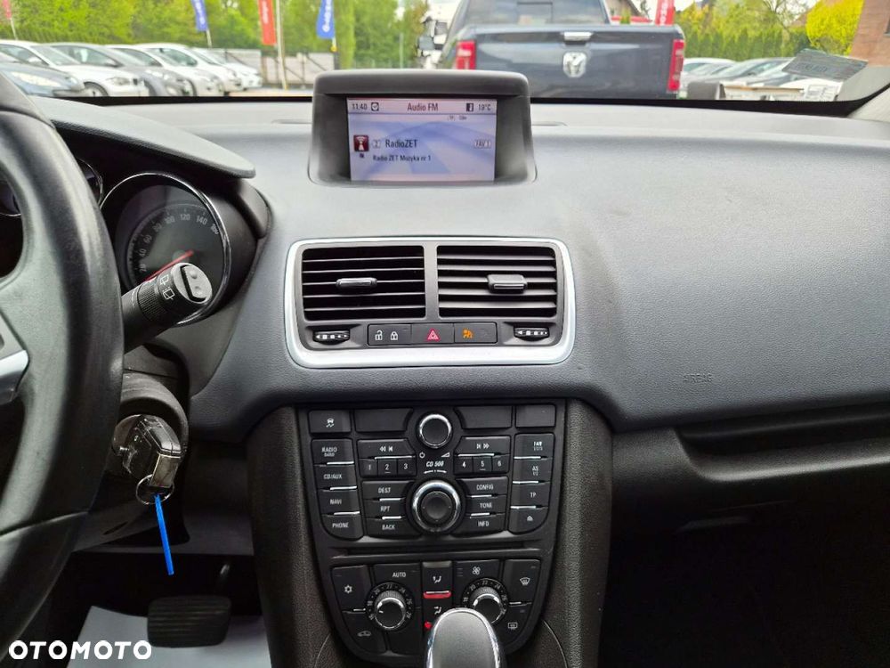 Opel Meriva - 25