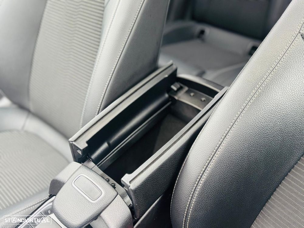 Mercedes-Benz A 180 d Style Plus - 40