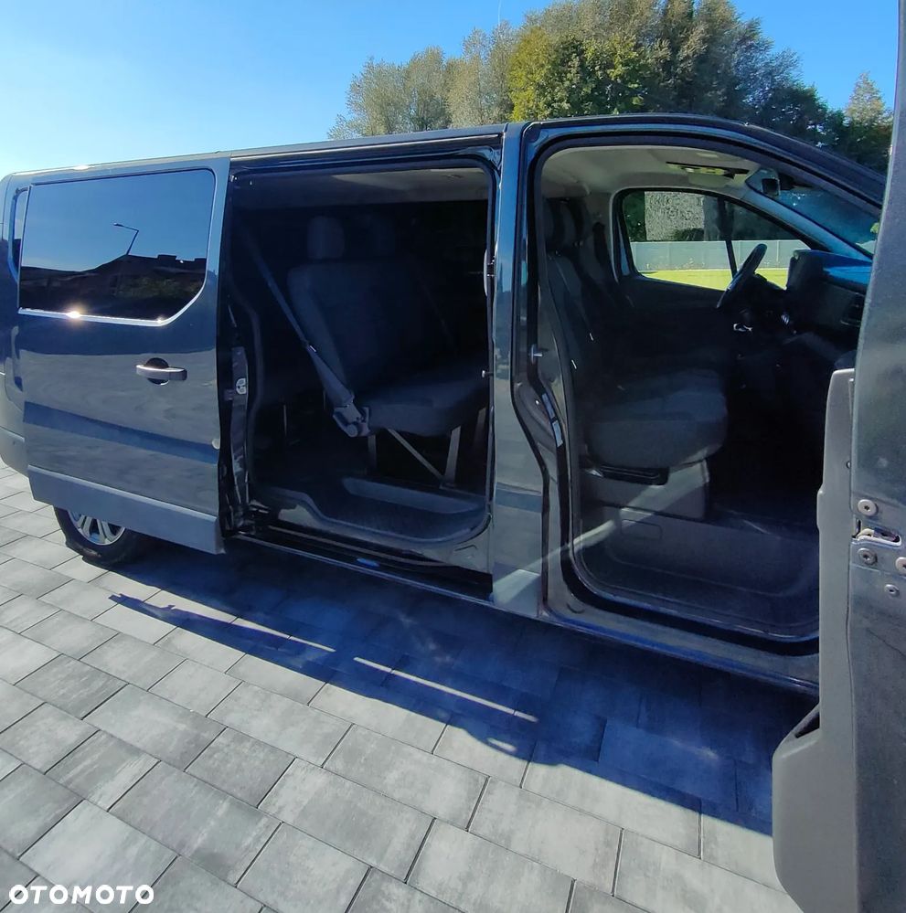 Renault Trafic Grand 2.0 dCi - 4