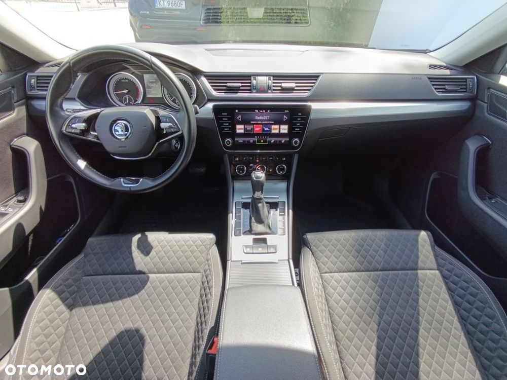 Skoda Superb 1.5 TSI Ambition DSG - 19
