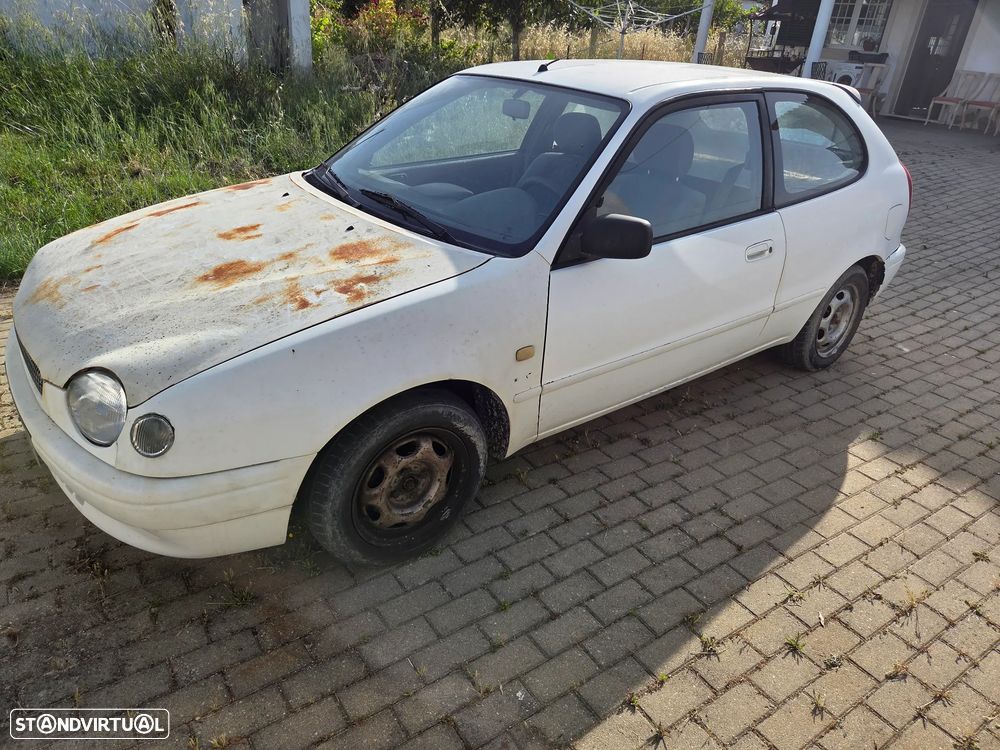Toyota Corolla - 8