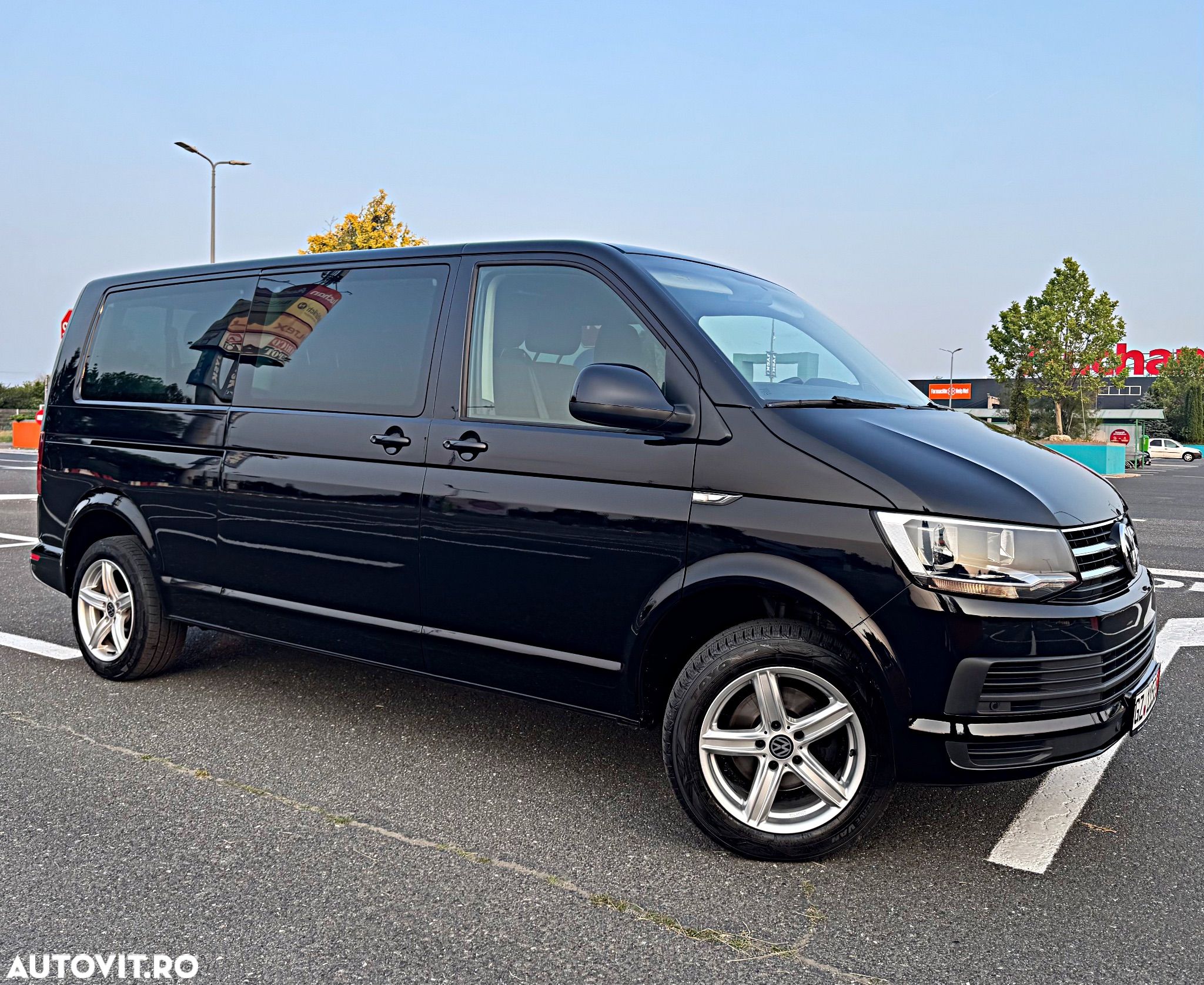 Volkswagen Caravelle T6 2.0 TDI KR Comfortline DSG - 1