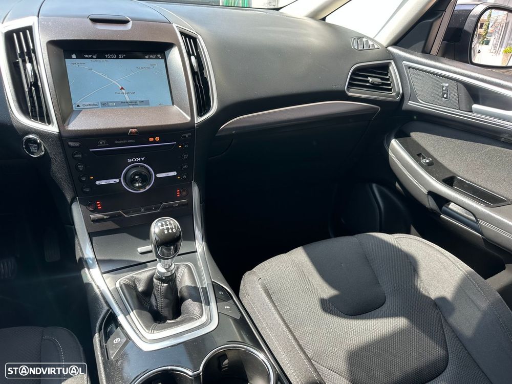 Ford S-Max 2.0 TDCi Titanium - 26