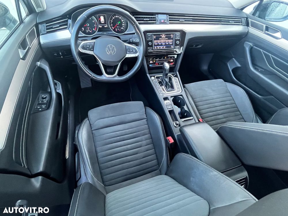 Volkswagen Passat 2.0 TDI DSG Highline - 12