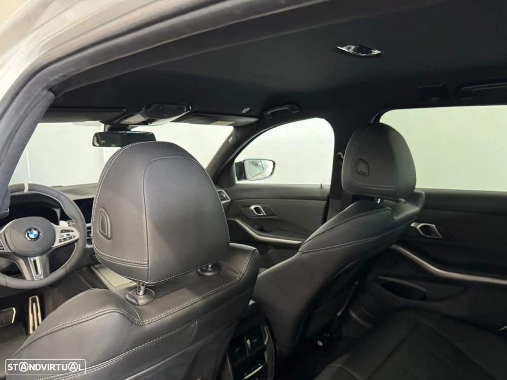 BMW 330 e Touring Pack M Auto - 17