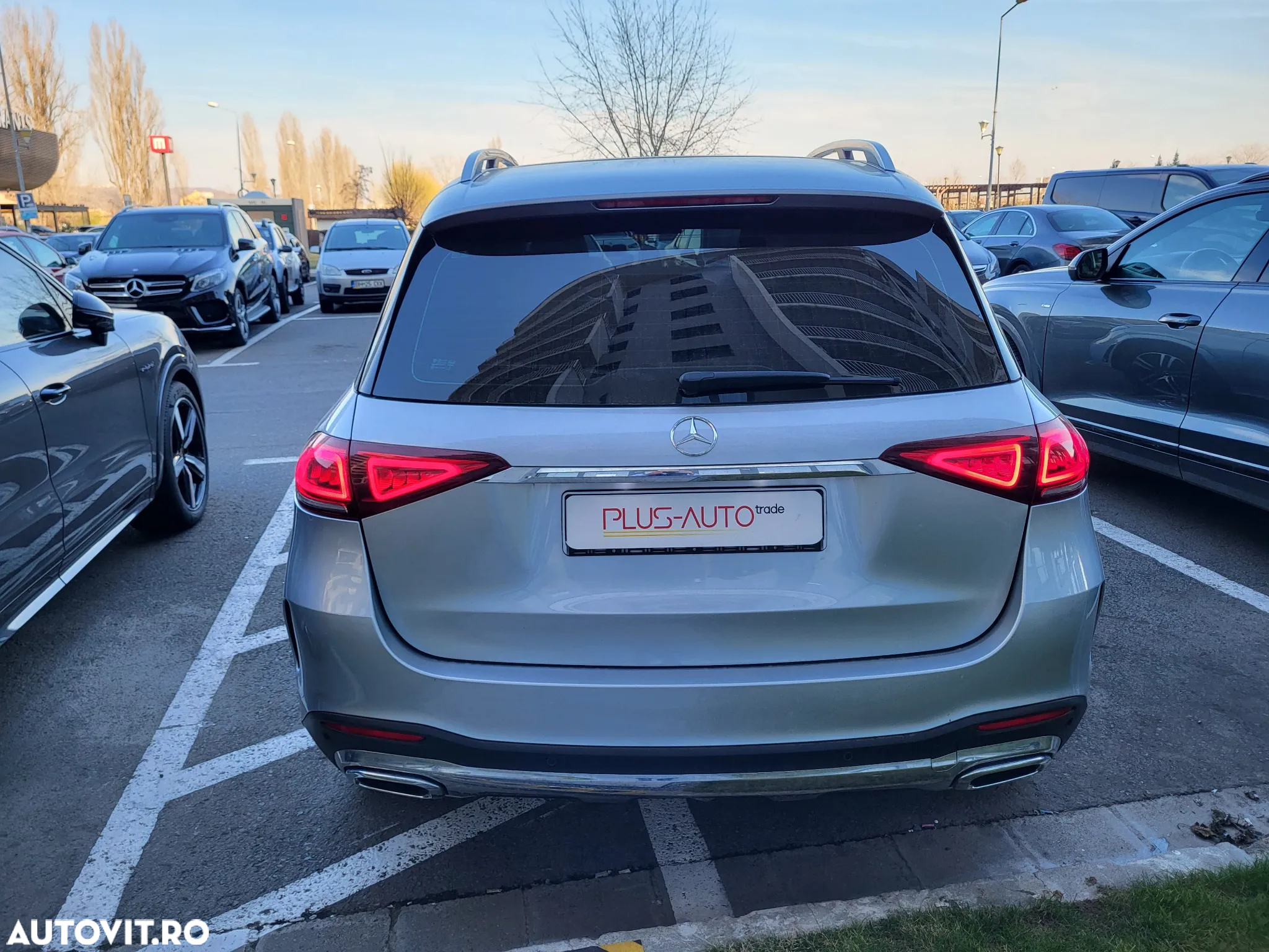 Mercedes-Benz GLE 400 d 4Matic 9G-TRONIC AMG Line - 9