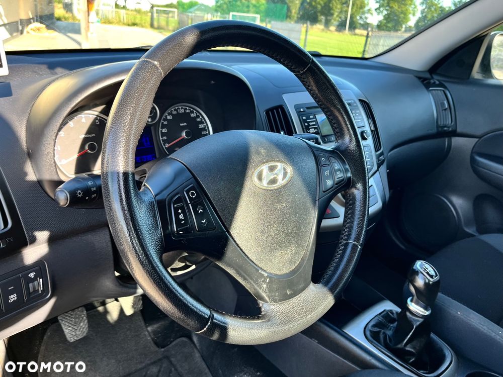 Hyundai i30 i30cw 1.4 FIFA WM Edition - 22