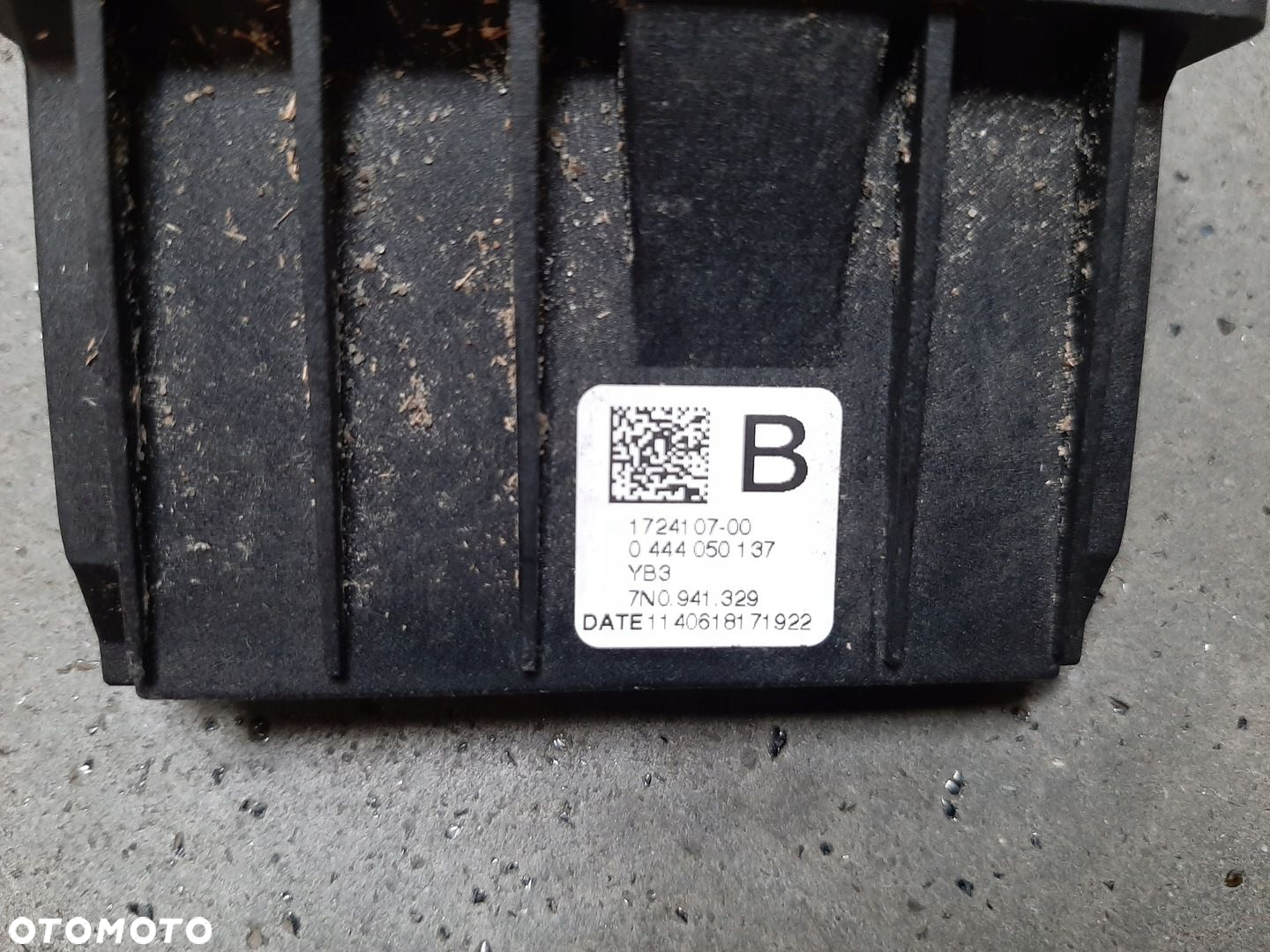 VW T6 2.0 TDI Instalacja moduł Zbiornika płynu Adblue 7E0971819A 7E0131983C - 5