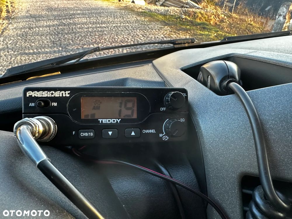 Mercedes-Benz SPRINTER - 25