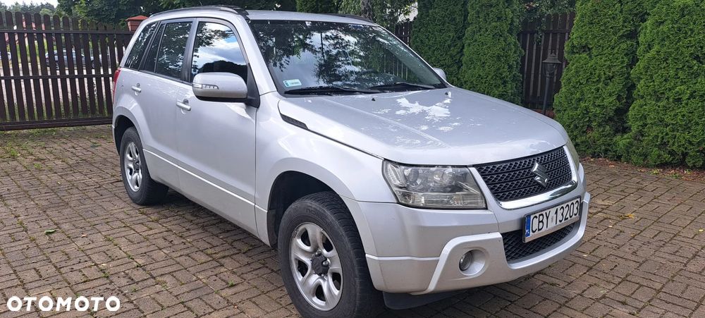 Suzuki Grand Vitara 2.0 - 1