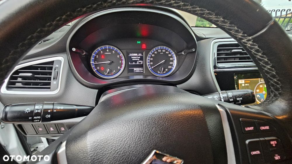 Suzuki SX4 S-Cross 1.4 Boosterjet Allgrip Comfort+ - 12