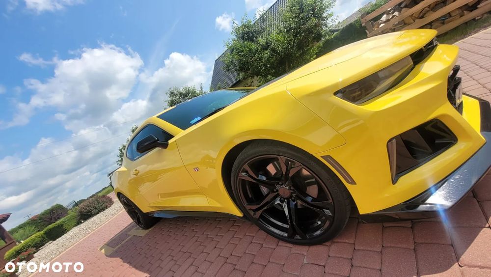 Chevrolet Camaro - 11
