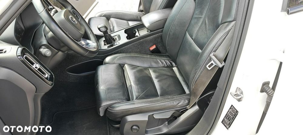 Volvo XC 40 - 6