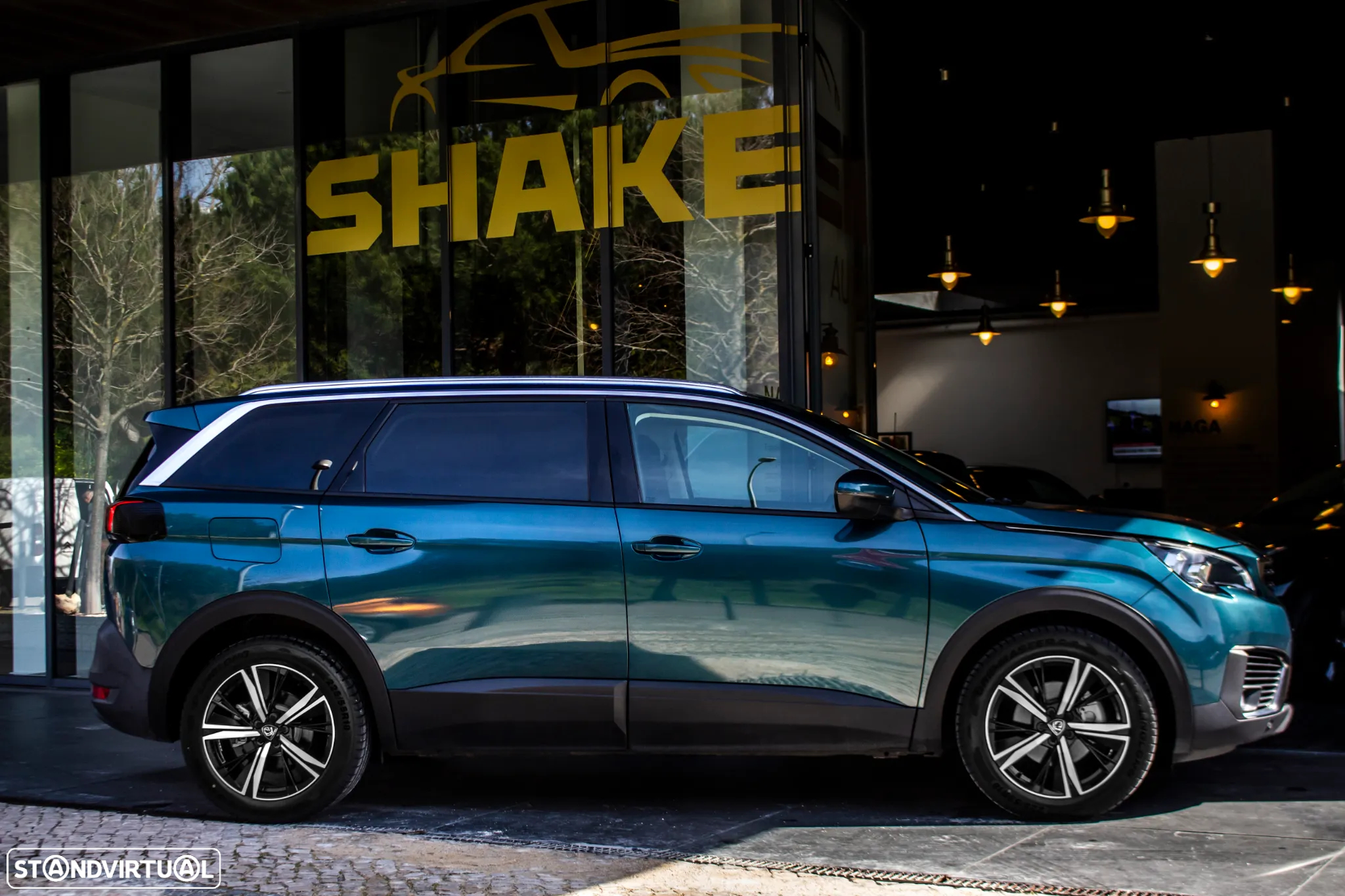 Peugeot 5008 PureTech 130 EAT6 Active - 5
