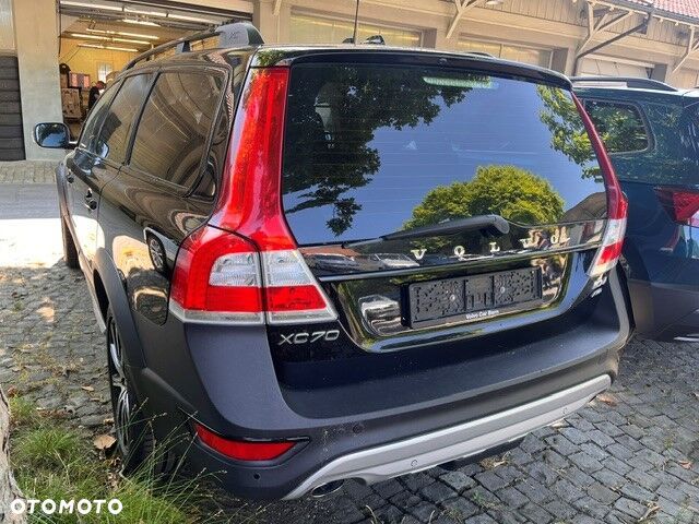 Volvo XC 70 - 3
