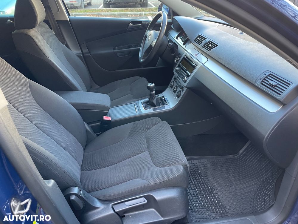 Volkswagen Passat 2.0 TDI DPF Comfortline - 9