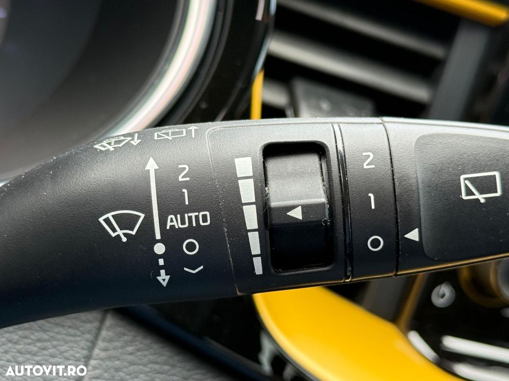 Kia XCeed 1.4 T-GDI 7DCT Style+ - 18