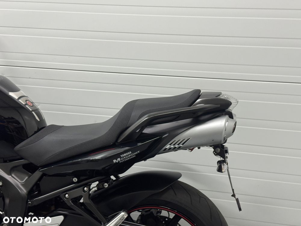 Yamaha FZ6 - 17