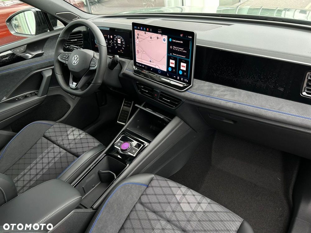 Volkswagen Tiguan - 13
