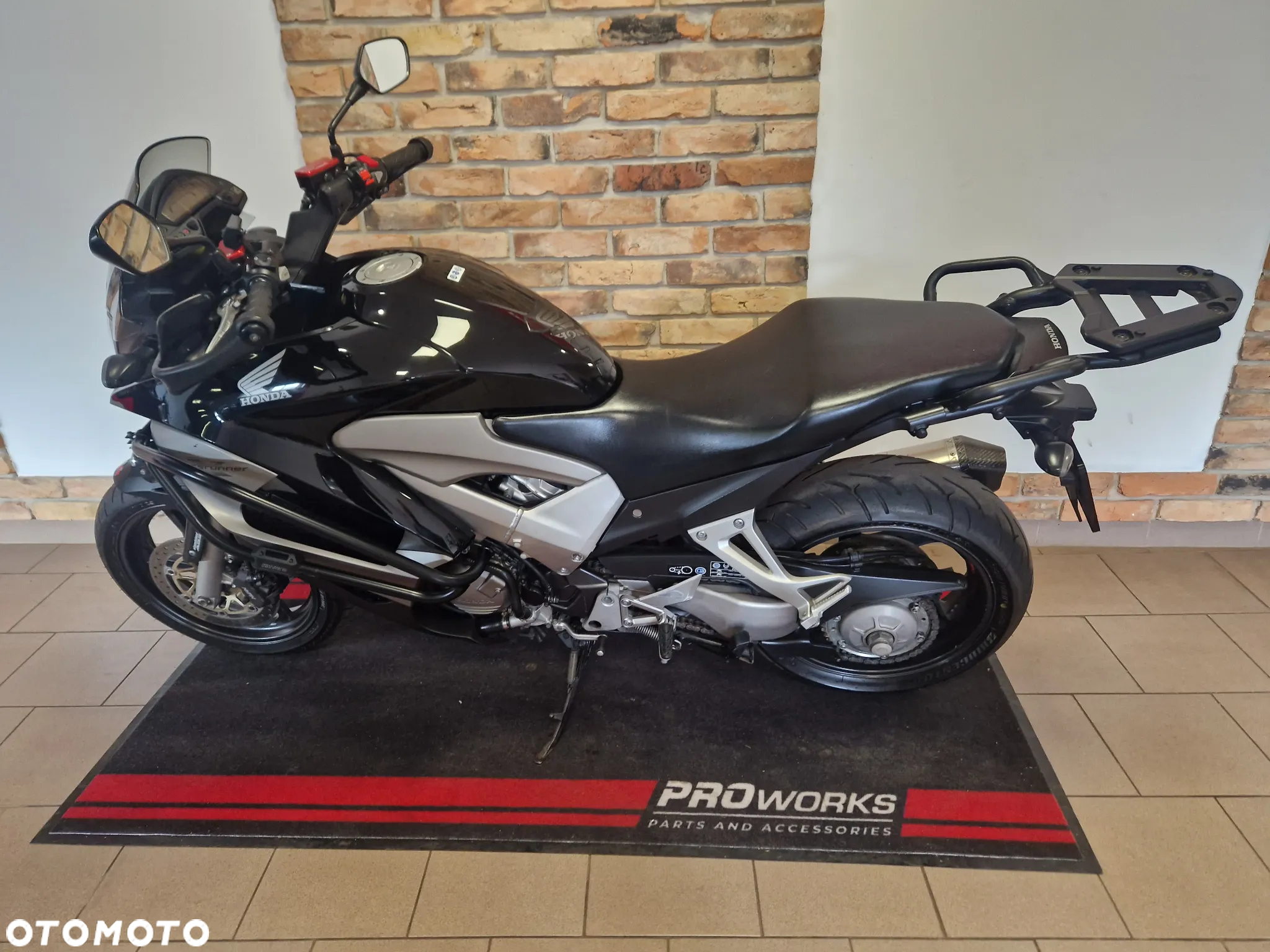 Honda VFR - 7