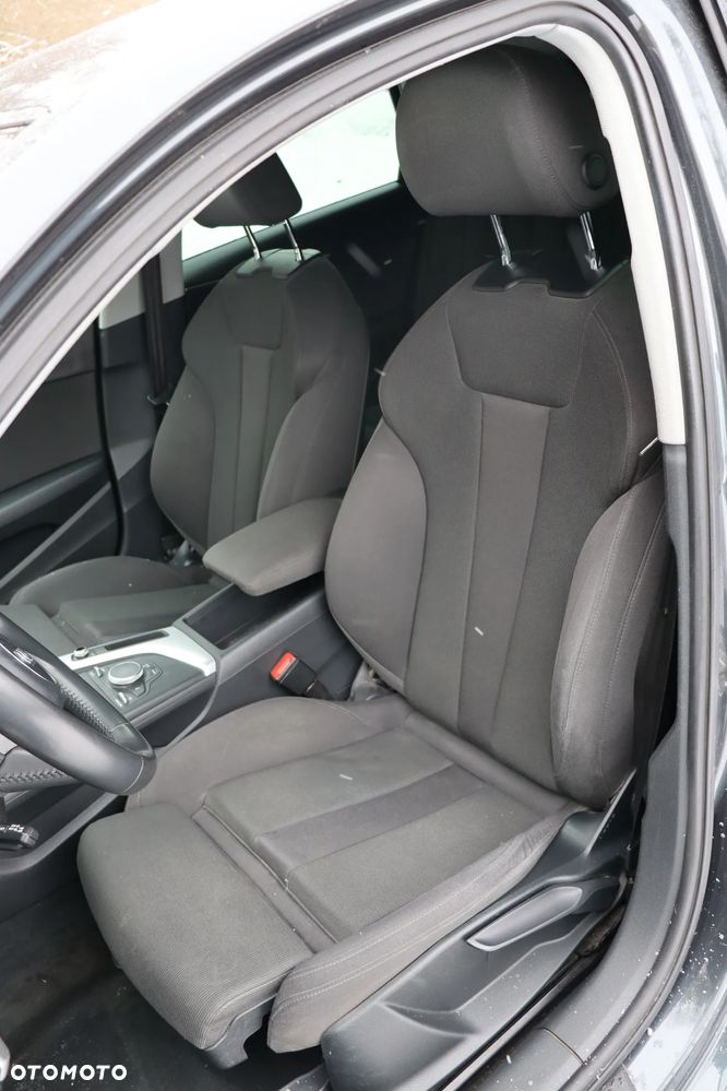 Audi A4 Avant 2.0 TDI DPF clean diesel S line Sportpaket - 9