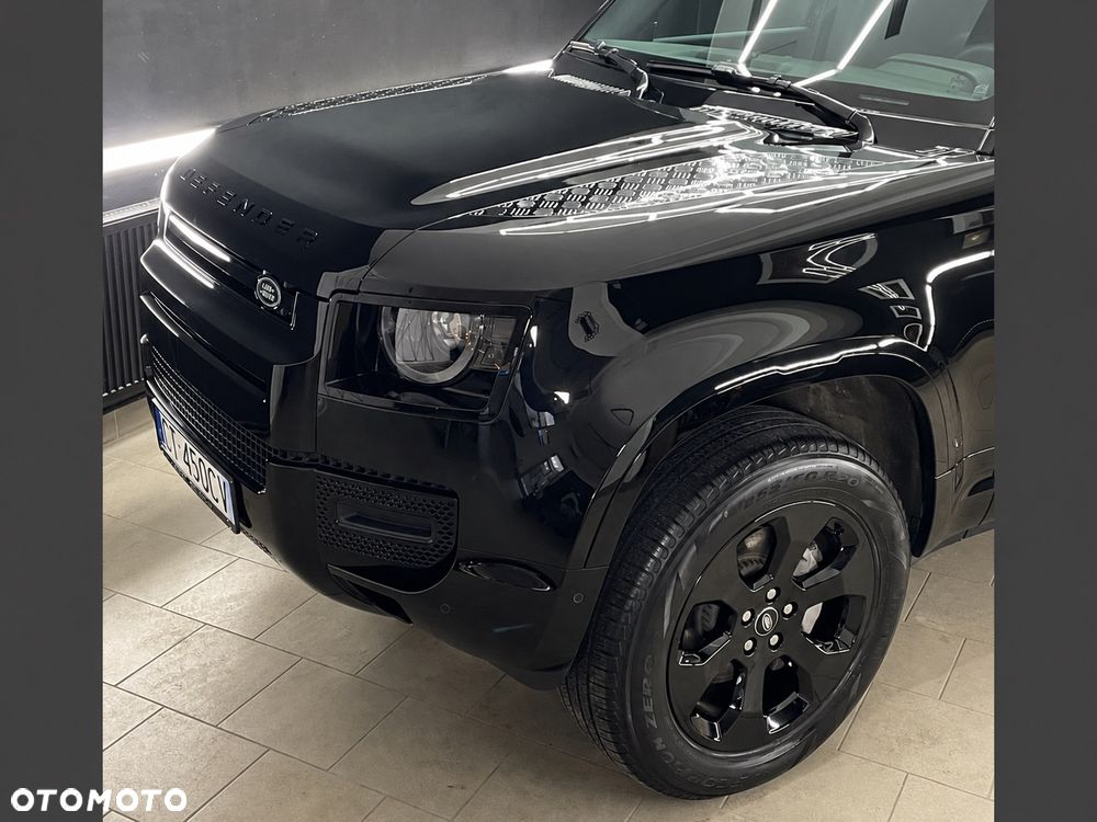 Land Rover Defender - 5