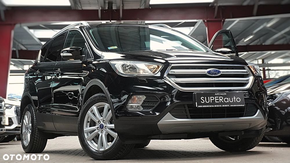 Ford Kuga - 1