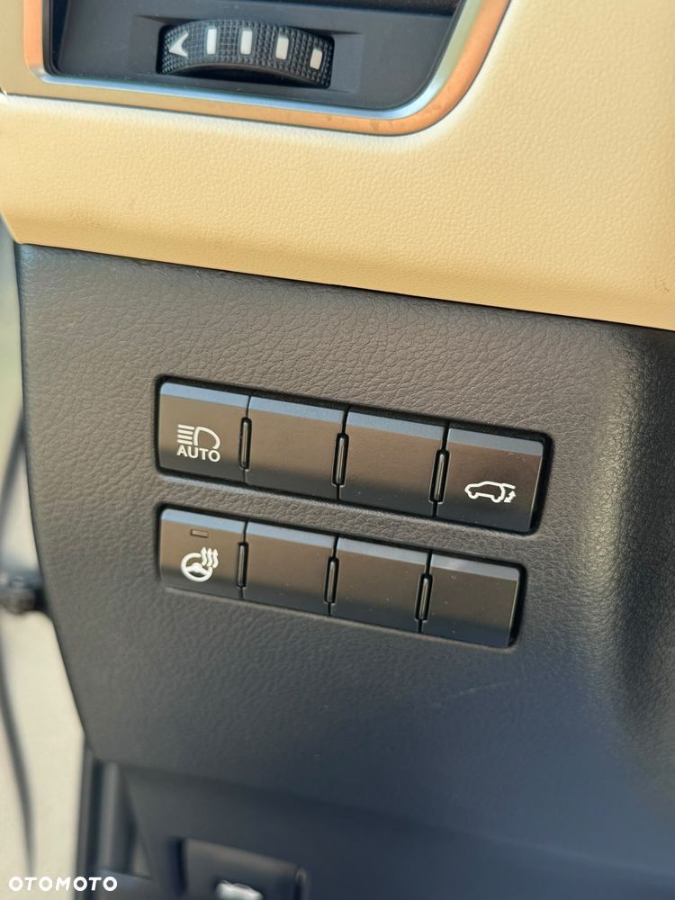Lexus NX 300h Prestige AWD - 21