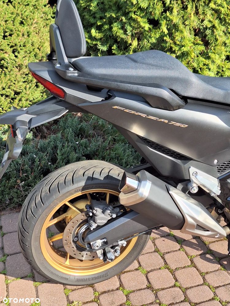 Honda NSS - 15