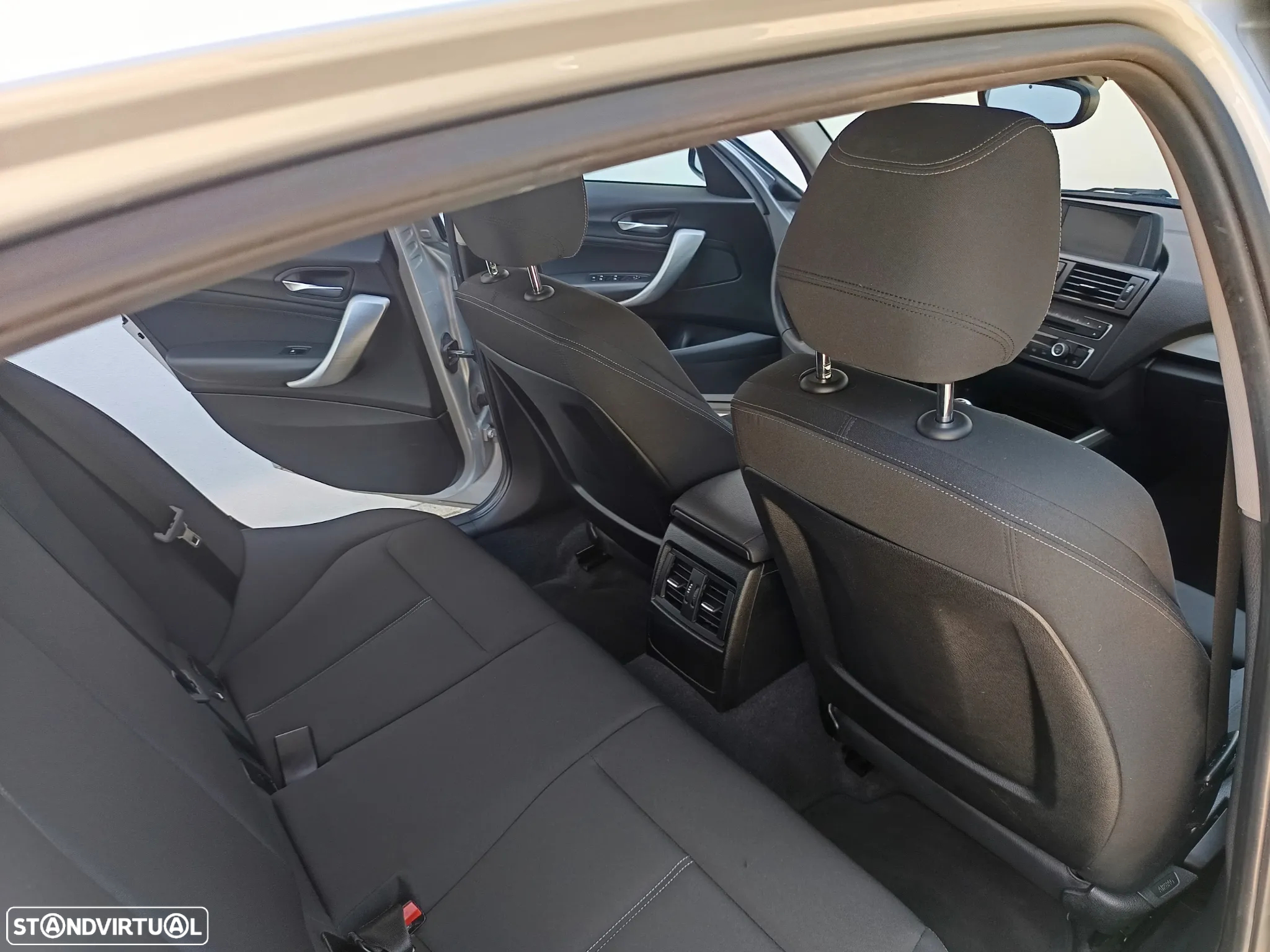 BMW 116 d Line Sport - 12