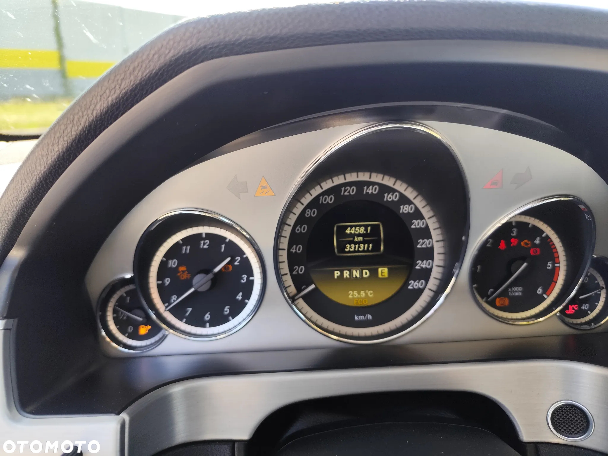 Mercedes-Benz Klasa E 200 T CDI DPF BlueEFFICIENCY Automatik Avantgarde - 7